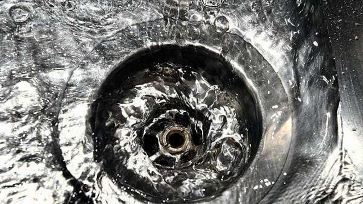 Some NI Water workers take part in strike action over pay