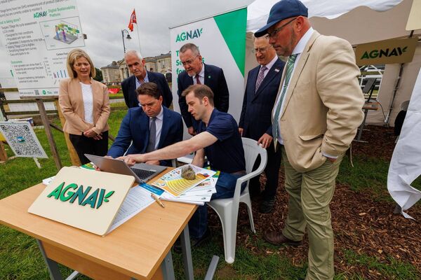 Pictured at the launch were; (back left to right) Dr. Siobhan Jordan, Teagasc; Michael Lynch, ICBF; Jim O Toole, Bord Bia CEO; Professor Frank O Mara, Teagasc Director and John Spink, Teagasc. Front (left to right) Minister for Agriculture, Food and the Marine, Martin Heydon TD and Donal OÕBrien Teagasc. Picture Dylan Vaughan.