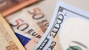 Euro rises to highest since 2021 against dollar Euro rises to highest since 2021 against dollar
