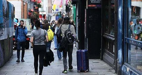 Tourism sector warns of US risks, price pressures and staff shortages