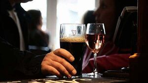 More than half of people unaware of links between alcohol and cancer, HSE warns More than half of people unaware of links between alcohol and cancer, HSE warns