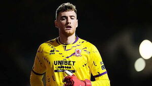 Everton sign Ireland keeper Mark Travers from Bournemouth Everton sign Ireland keeper Mark Travers from Bournemouth