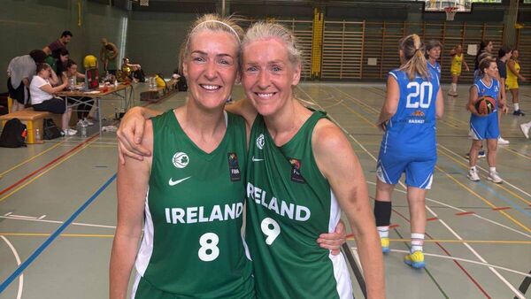 Carlow's Tomlinson twins capped for Irish Masters Basketball team