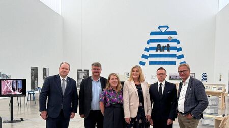 MEP brings EU transport and tourism delegation to Carlow town