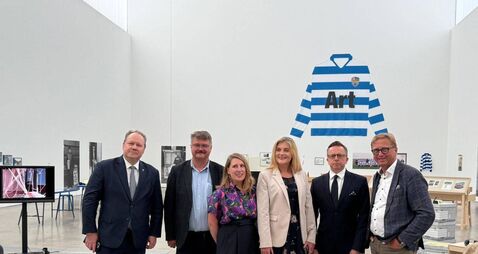 MEP brings EU transport and tourism delegation to Carlow town 