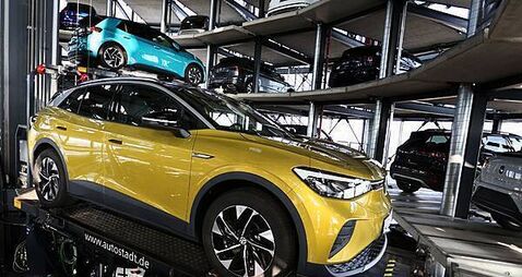 EVs and plug-in hybrids lead new car sales in July