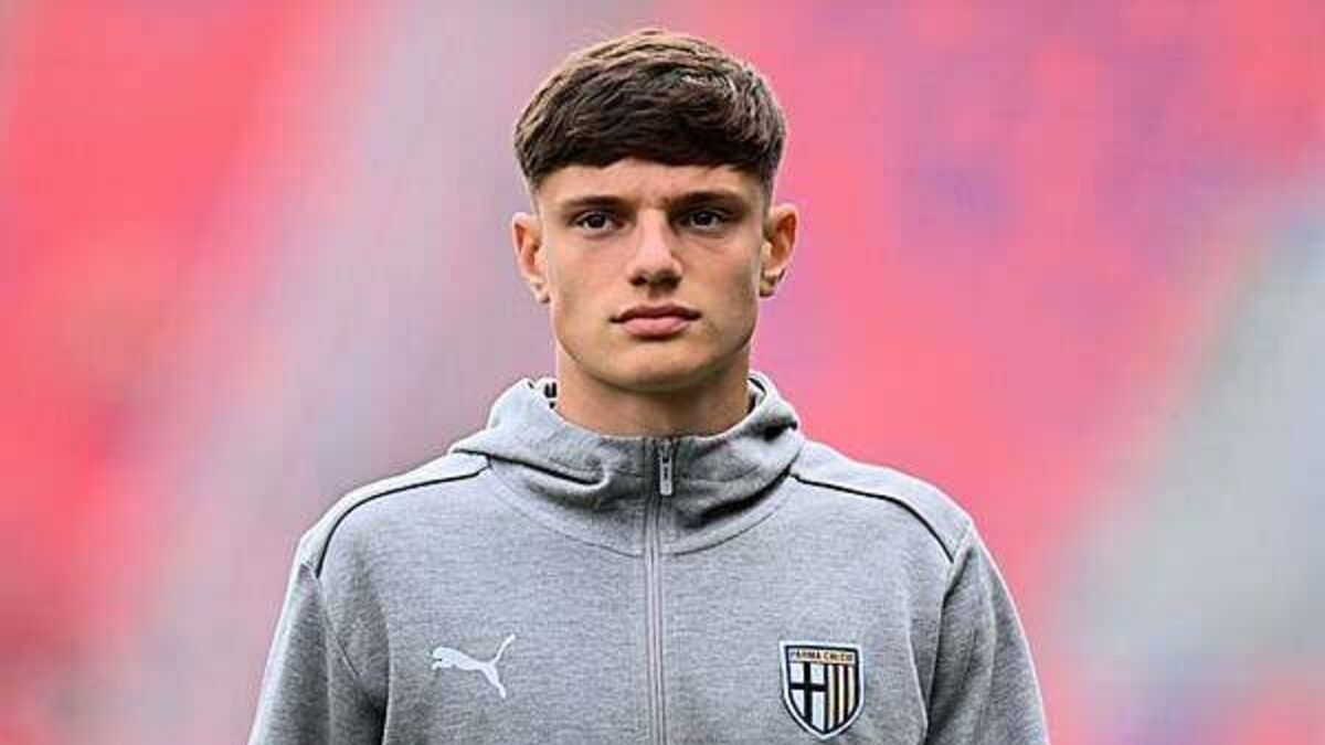 Liverpool agree deal to sign Parma defender Giovanni Leoni