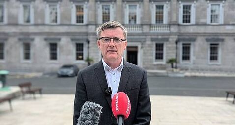 Sinn Féin says Government ‘facilitating’ failures at CHI amid data probe