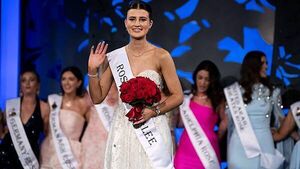 Laois Rose Katelyn Cummins crowned 2025 Rose of Tralee Laois Rose Katelyn Cummins crowned 2025 Rose of Tralee