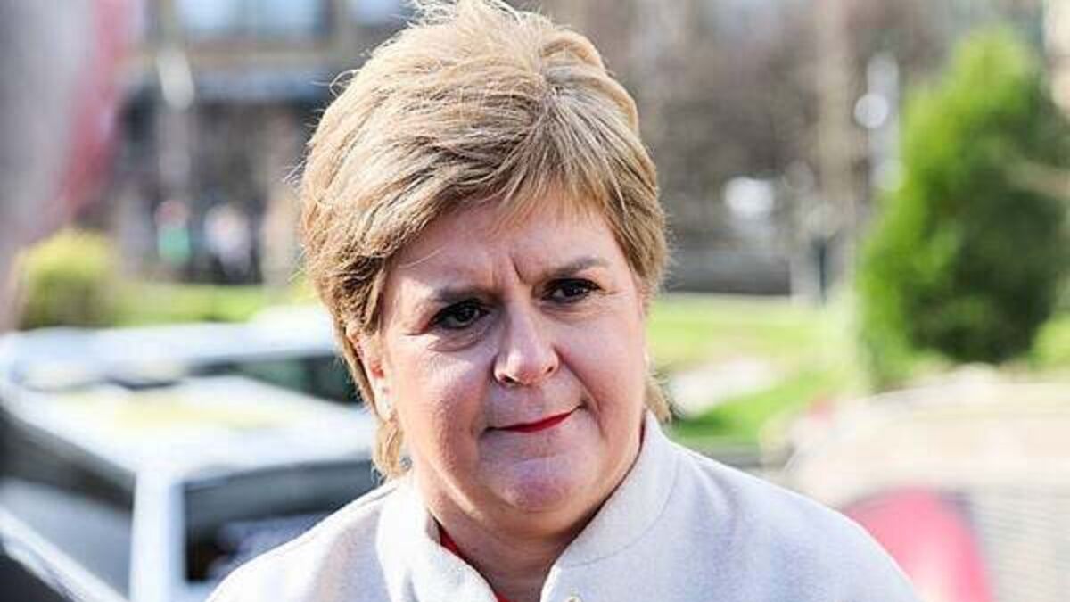 Nicola Sturgeon’s ‘political instinct’ is to back a united Ireland