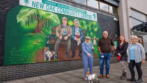 Friendship depicted in New Oak mural