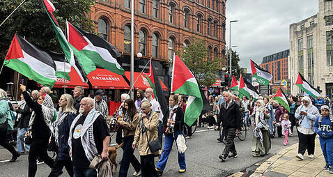Call on workers to refuse to use Israeli goods at pro-Palestine rally in Belfast