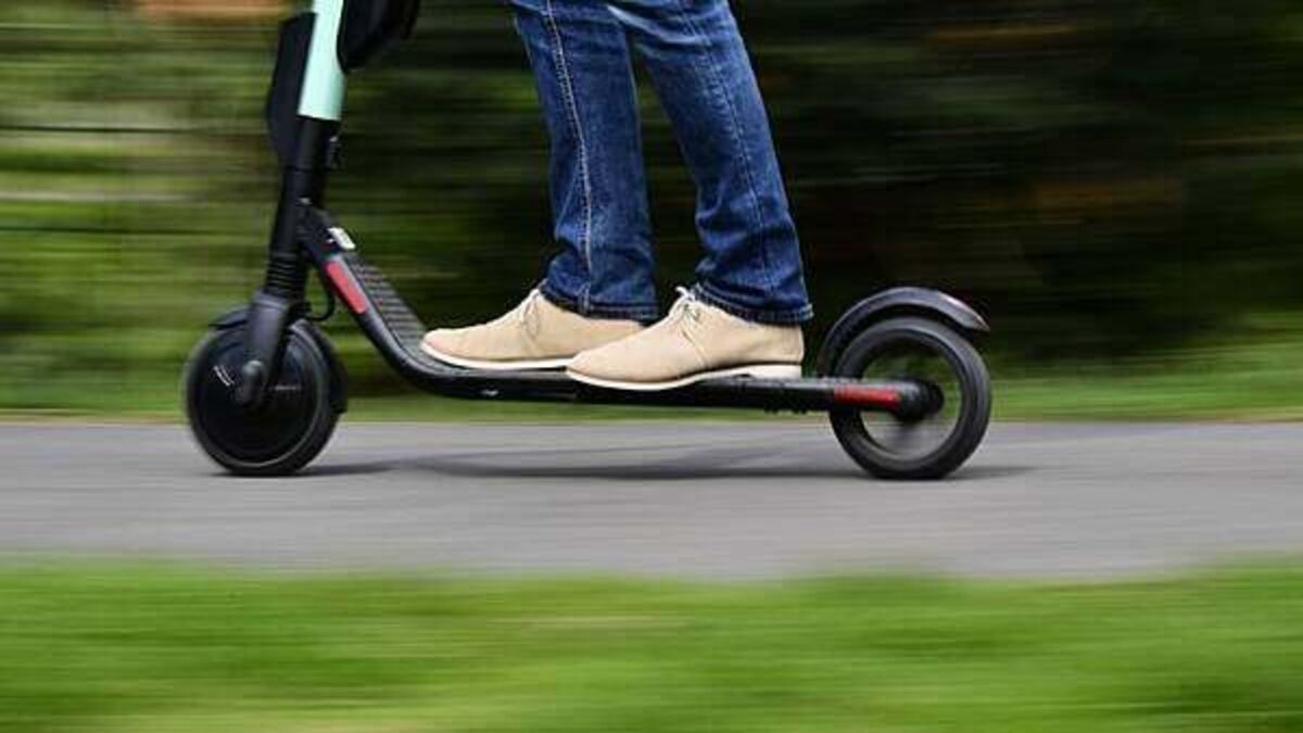 Warning issued after 'cluster' of e-scooter accidents involving teens who got them for Christmas