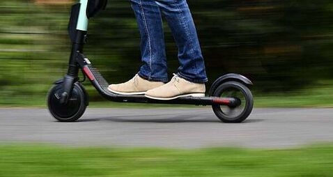 Warning issued after 'cluster' of e-scooter accidents involving teens who got them for Christmas