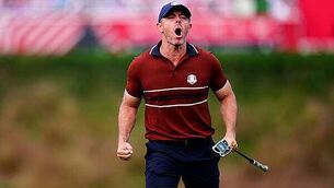 Europe struggling to secure Ryder Cup as United States launch stunning fightback