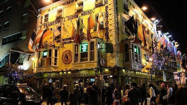 Visitors to Ireland spent €744m while on their trips last month