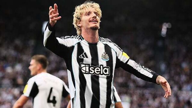 Bayern's Rummenigge says Newcastle were 'idiots' to pay so much for Woltemade