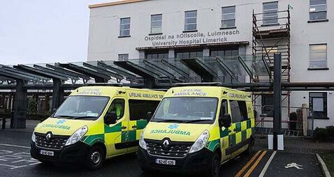 Hospital overcrowding: Over 100 people on trolleys in UHL