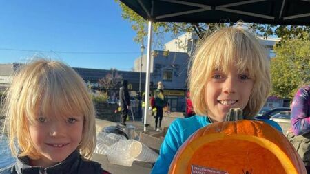 Carlow Farmers Market celebrates 21 years with spooky Halloween fun