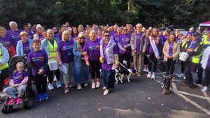 Great turnout for Alzheimer’s walk in Oak Park