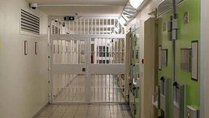 Midlands inmate died after paramedics trapped in prison lift Midlands inmate died after paramedics trapped in prison lift