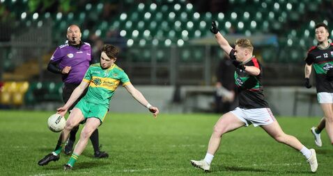 Cocks dig deep to hold off battling Kilbride and reach Junior 'A' final