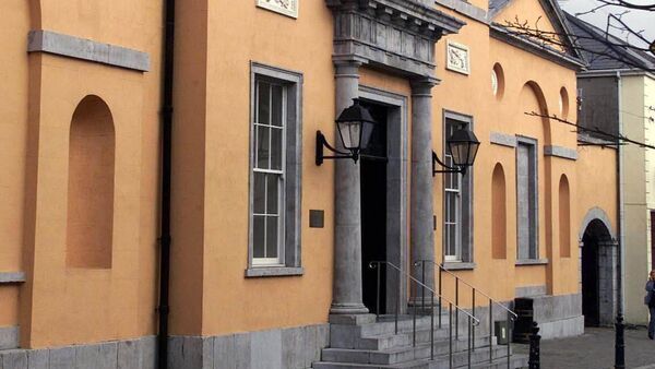 Three facing charges of theft from Iarnród Éireann totalling €138k 