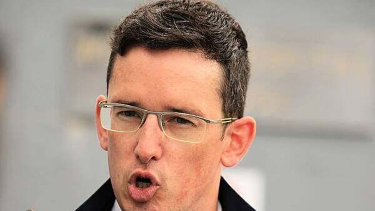 Security guard employed at school to prevent Enoch Burke getting in, court hears