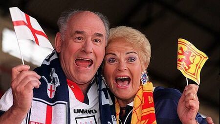 EastEnders actor Tony Caunter dies aged 88, family announces