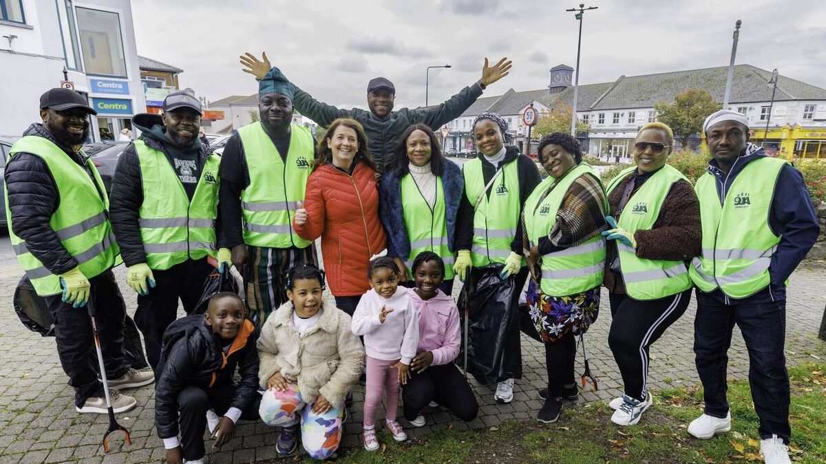 Nigerian community join with Carlow Tidy Towns to celebrate national holiday