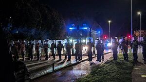 Garda Commissioner pledges ‘robust response’ to any further disorder near hotel Garda Commissioner pledges ‘robust response’ to any further disorder near hotel