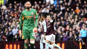 Derry City beat Shamrock Rovers to put title celebrations on hold for Dublin side Derry City beat Shamrock Rovers to put title celebrations on hold for Dublin side