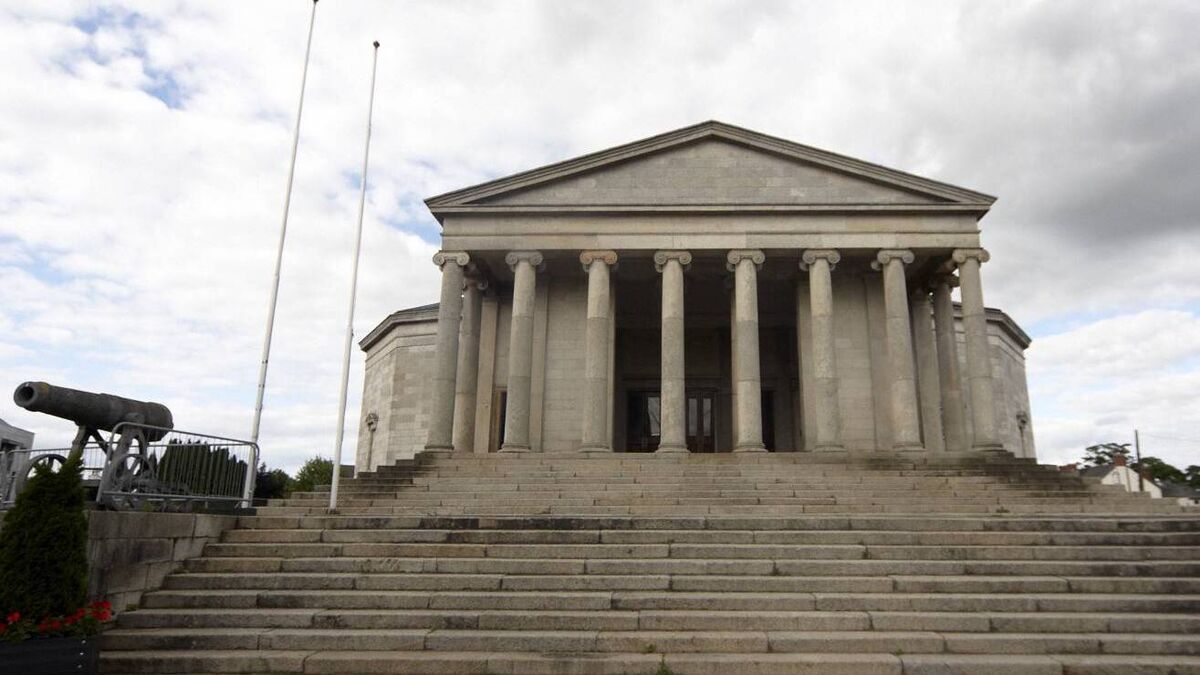 Man stole €740 from wallet of man he shared tent with after day of drinking