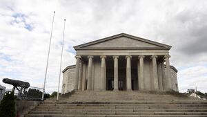 Carlow man who breached restraining order faces second charge