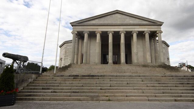 Carlow man who breached restraining order faces second charge 