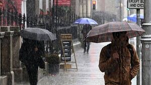 Met Éireann issues thunderstorm warnings for several counties for Halloween evening Met Éireann issues thunderstorm warnings for several counties for Halloween evening