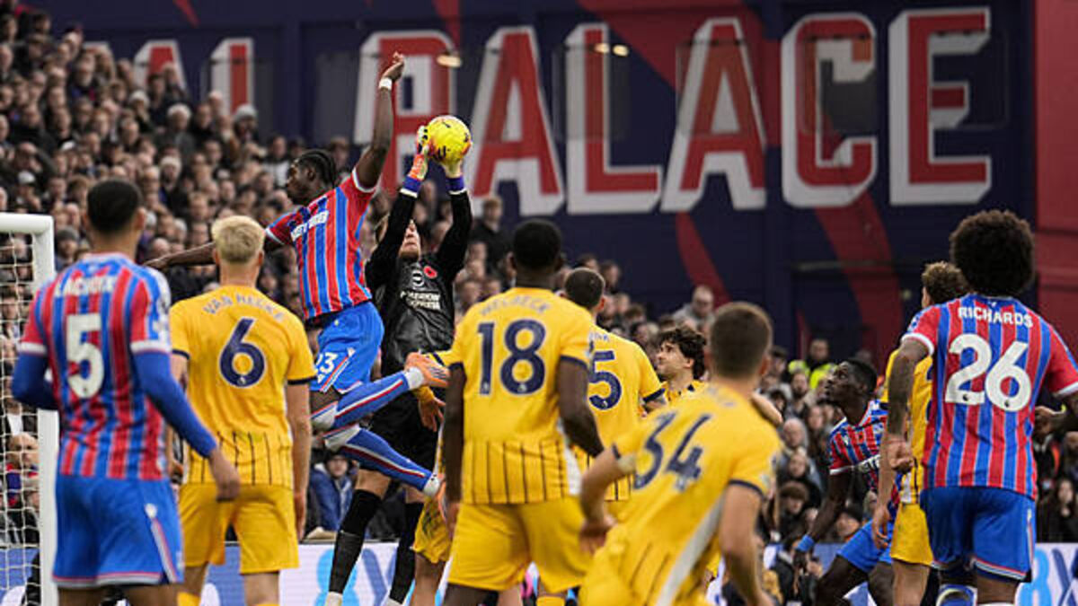 Crystal Palace and Brighton play out bore draw