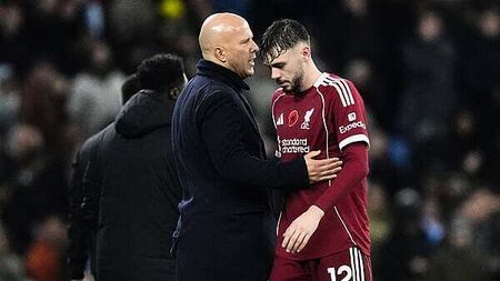 Roy Keane: Liverpool are in crisis and their defence is all over the place