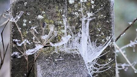 Uisce Éireann urges households to winter-proof homes as cold snap hits