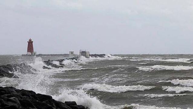Yellow rain warning issued for three counties
