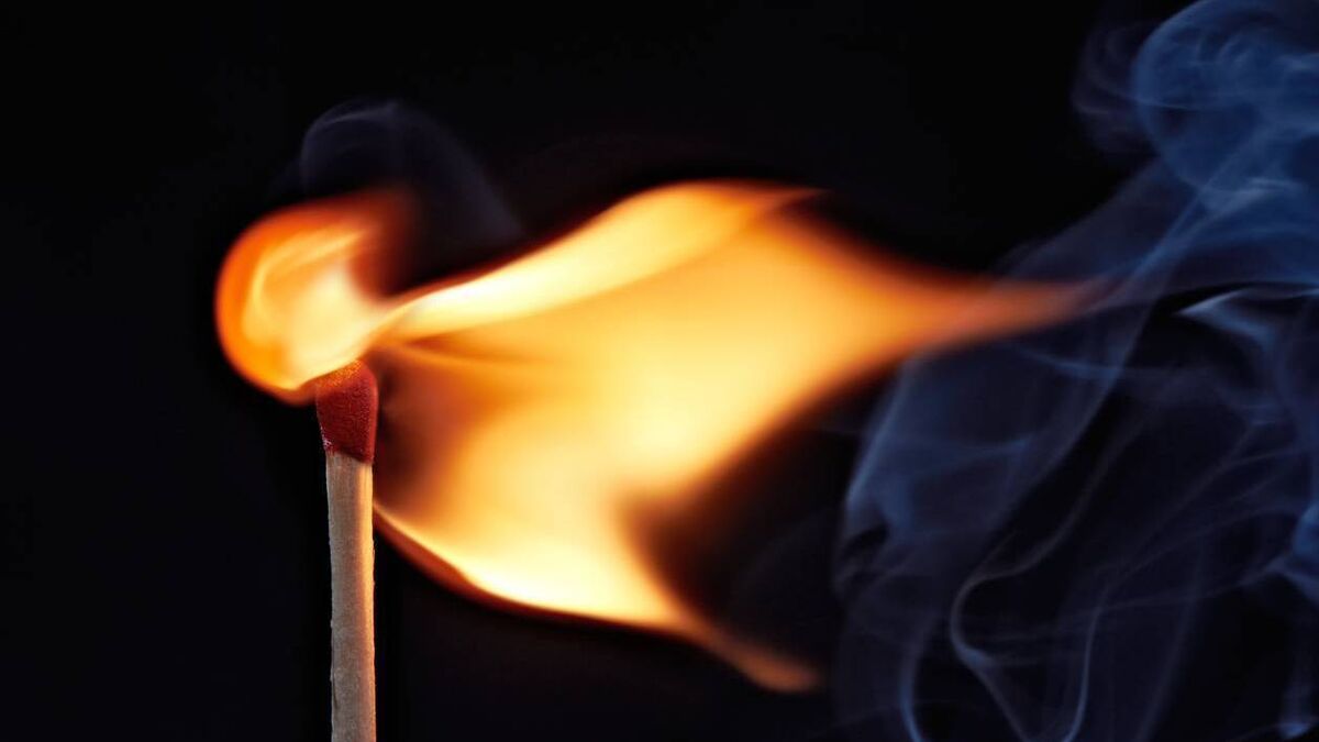 Man charged with setting fire to newspapers at Laois court