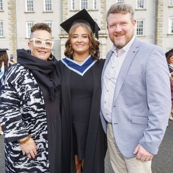 Leah Walshe with her parents Paula and Ken Leah Walshe with her parents Paula and Ken