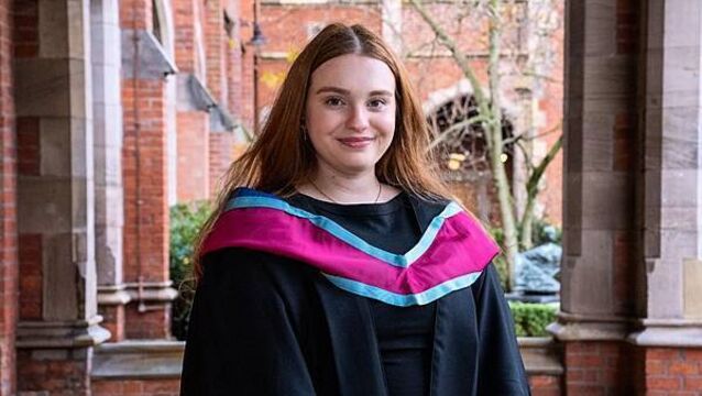 Graduate with chronic illness says adapting study habits helped her top class