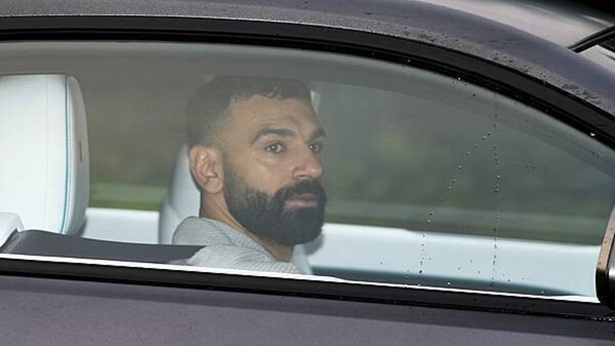 Mohamed Salah reports for training with future at Liverpool in question