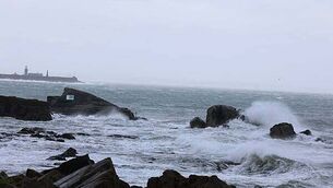 Michael Fingleton engaged in 'solo run' trading when lending millions, court told Michael Fingleton engaged in 'solo run' trading when lending millions, court told