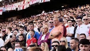 Worst crash I’ve ever had – Sir Chris Hoy breaks leg in mountain bike accident Worst crash I’ve ever had – Sir Chris Hoy breaks leg in mountain bike accident