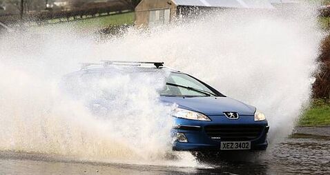 Warning for drivers as Met Éireann issues orange rain alert