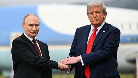 Trump's 'aggression towards Europe' following Putin playbook, Irish MEP says