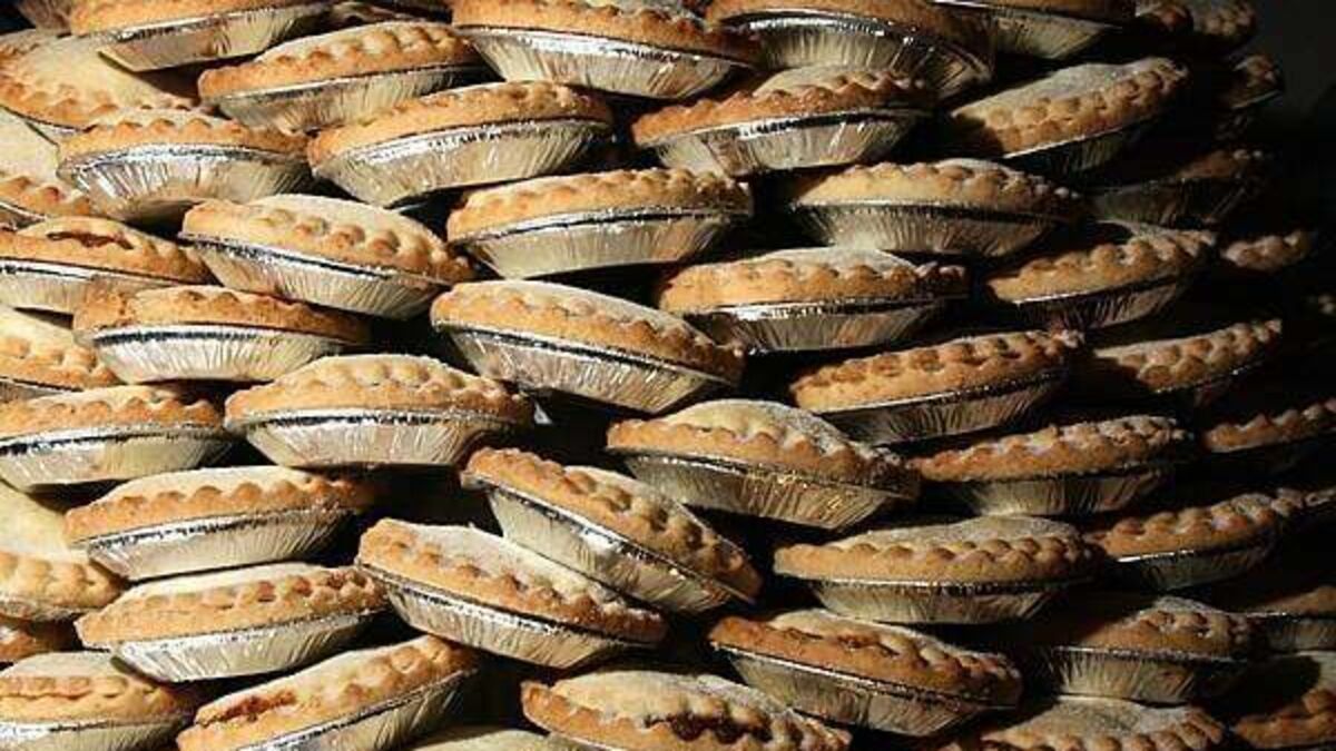 Christmas quiz series: How much do you know about Christmas delicacies?