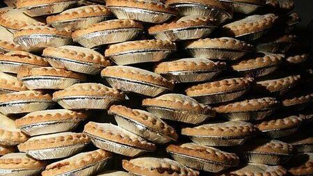 Christmas quiz series: How much do you know about Christmas delicacies?